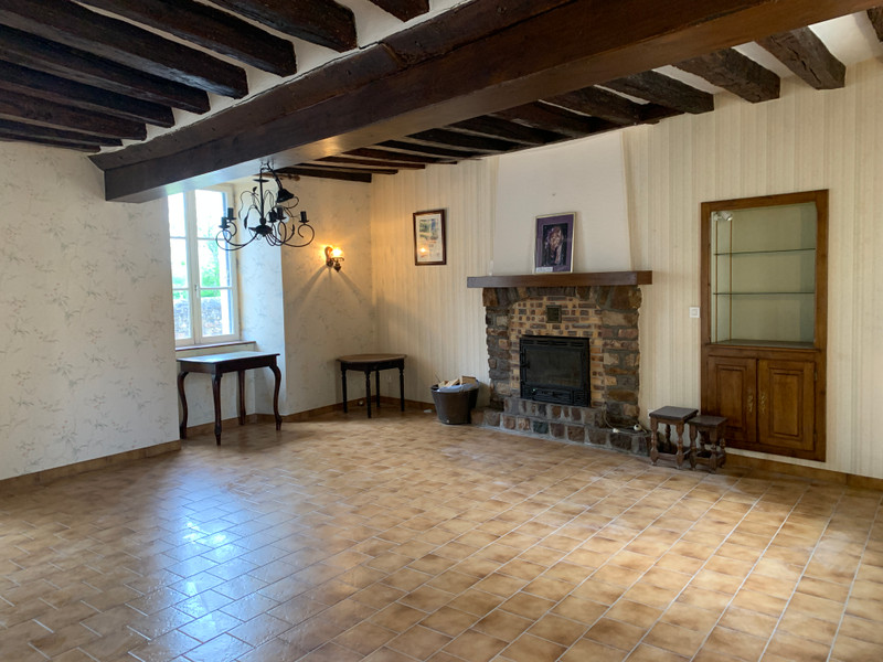 French property for sale in Blandouet-Saint Jean, Mayenne - photo 2