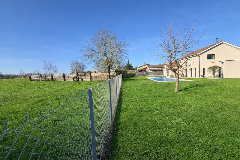 French property for sale in Saint-Genis-Laval, Rhône - €1,090,000 - photo 12