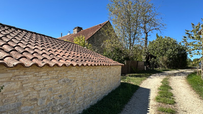 French property for sale in Thédirac, Lot - €195,000 - photo 8