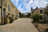 Maison à vendre à Barbezières, Charente - 185 000 € - photo 2