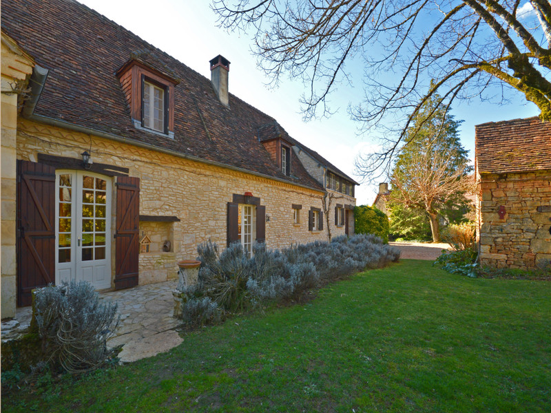 Maison à vendre à Temple-Laguyon, Dordogne - 426.000 € - photo 1
