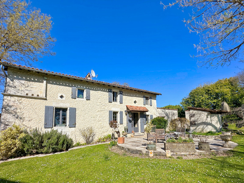 Propriété à vendre à Bouteilles-Saint-Sébastien, Dordogne - 424 000 €