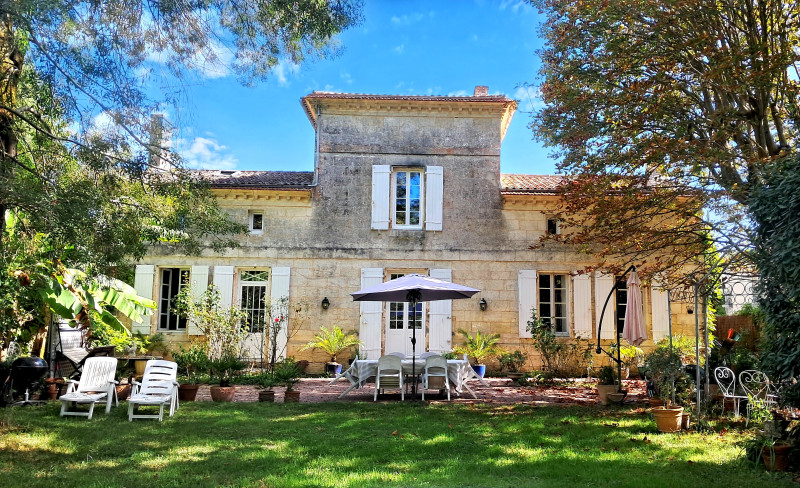 Propriété à vendre à Plassac, Gironde - 399 990 €