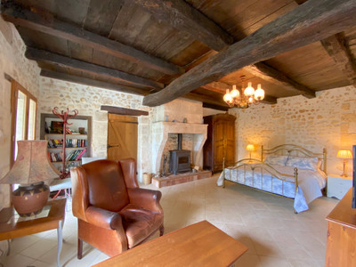 French property for sale in Chalais, Charente - €344,650 - photo 7