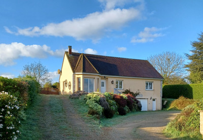 Maison à vendre à Juvigny Val d'Andaine, Orne, Basse-Normandie, avec Leggett Immobilier