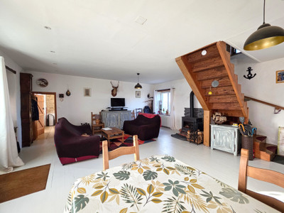 French property for sale in Pressac, Vienne - €275,000 - photo 1