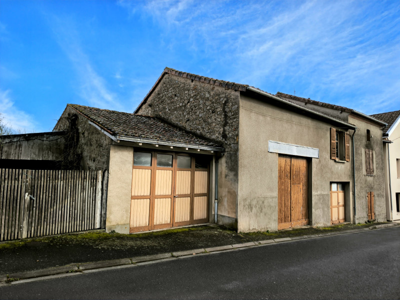 French property for sale in Bellac, Haute-Vienne - €56,600 - photo 1