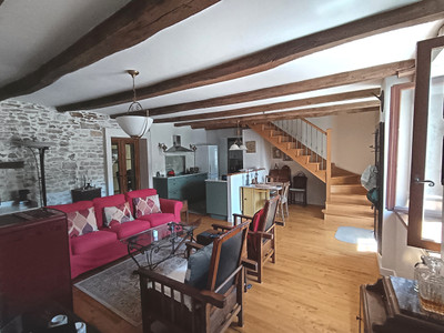 Maison à vendre à Joussé, Vienne, Poitou-Charentes, avec Leggett Immobilier