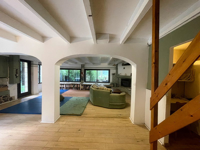 French property for sale in Oradour-Fanais, Charente - €172,800 - photo 2