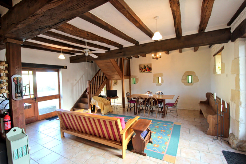 French property for sale in Charnizay, Indre-et-Loire - €197,950 - photo 1
