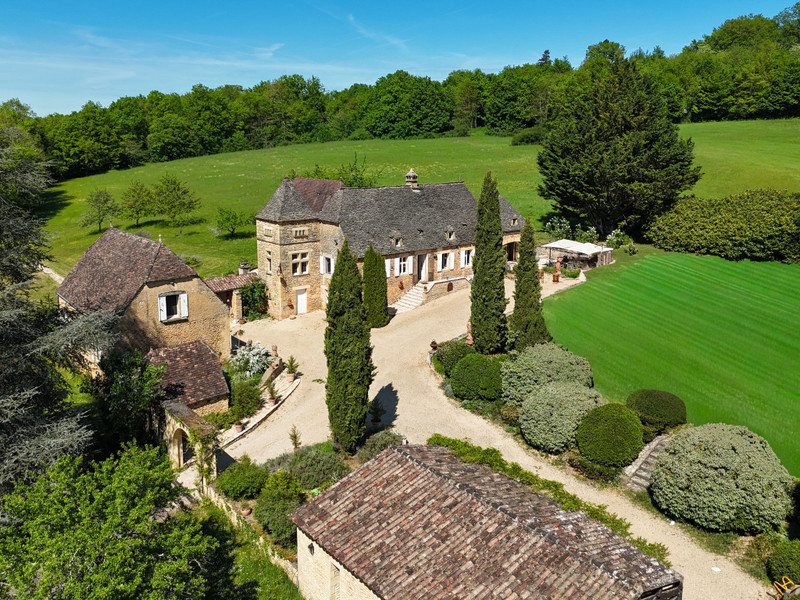 French property for sale in La Chapelle-Aubareil, Dordogne - €895,000 - photo 1