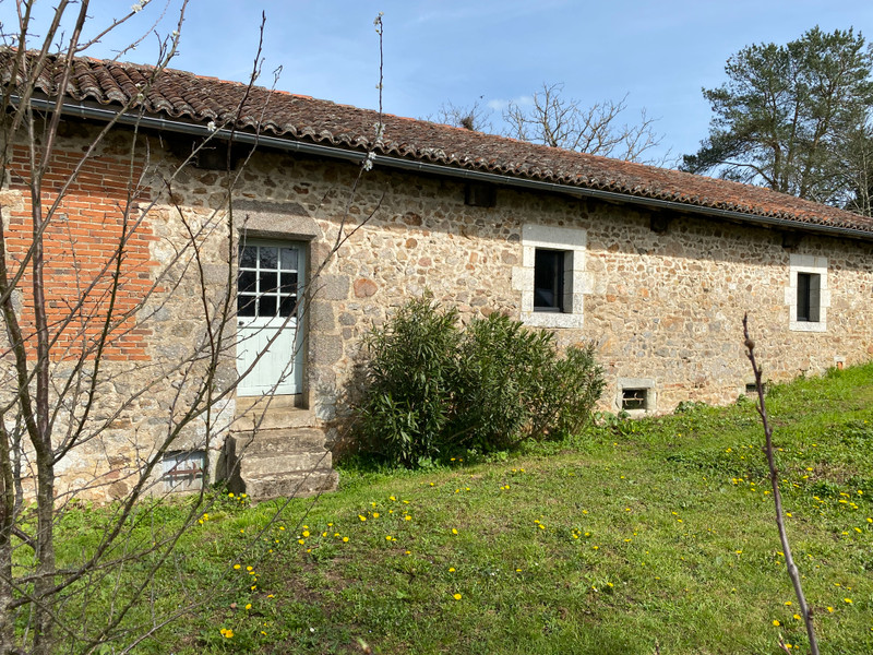 French property for sale in Saint-Maurice-des-Lions, Charente - €246,000 - photo 4