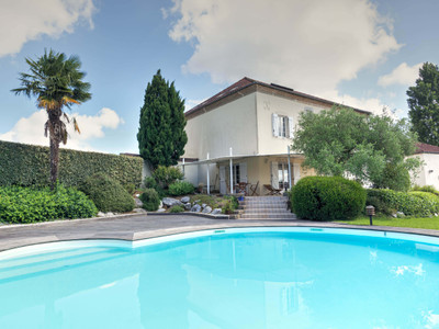 house for sale in Landes
