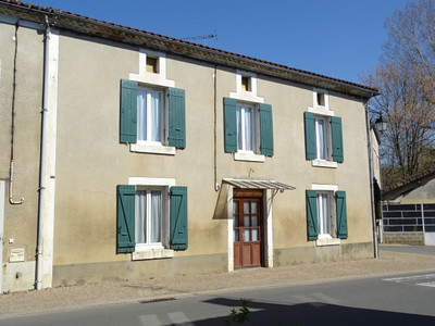 Maison à vendre à Corgnac-sur-l'Isle, Dordogne, Aquitaine, avec Leggett Immobilier