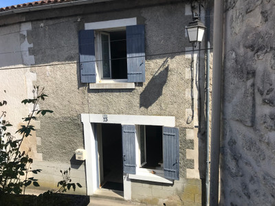 Maison à vendre à Lisle, Dordogne, Aquitaine, avec Leggett Immobilier