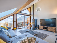 Chalet à vendre à Les Allues, Savoie - 1.395.000 € - photo 1