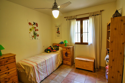 French property for sale in Lodève, Hérault - €320,000 - photo 12