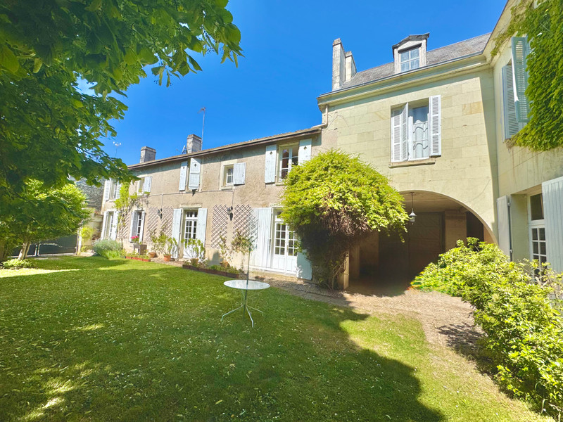 French property for sale in Monts-sur-Guesnes, Vienne - €399,900 - photo 1
