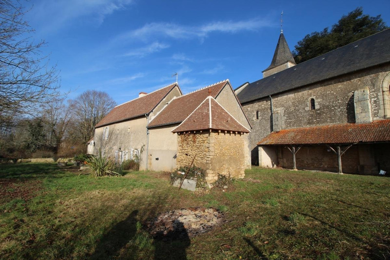 French property for sale in Raveau, Nièvre - €175,000 - photo 1