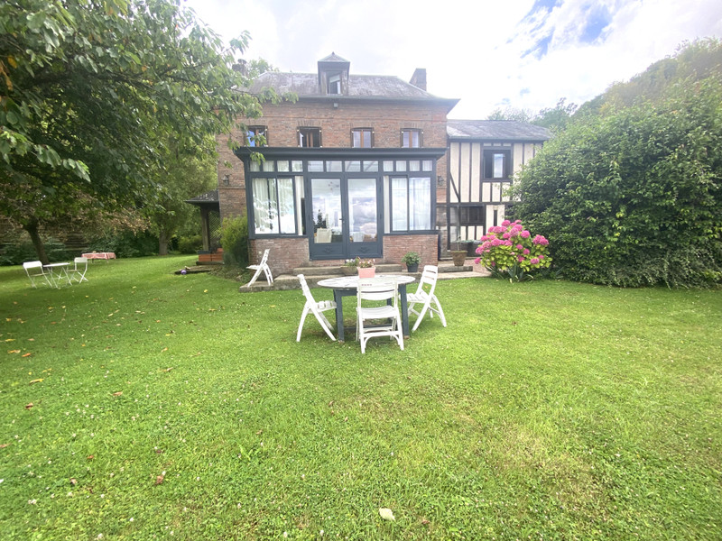 French property for sale in Barneville-sur-Seine, Eure - €378,000 - photo 0