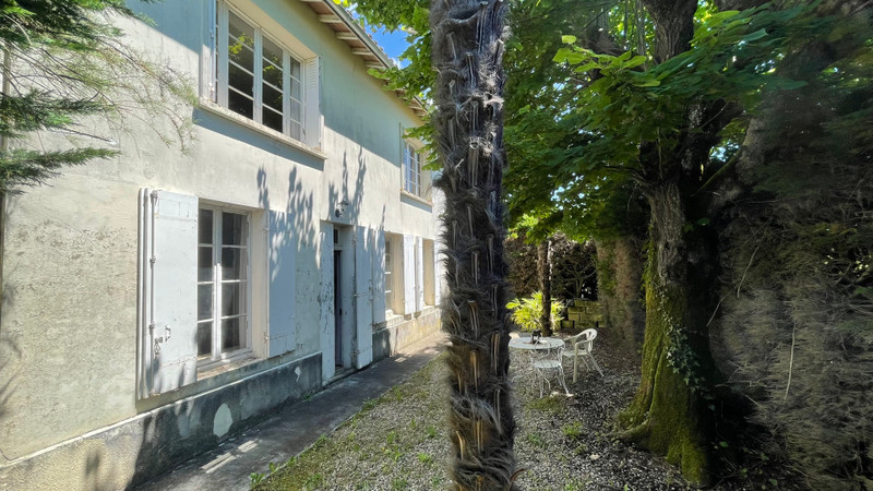 Vente Maison 140m² 7 Pièces à Saint-Émilion (33330) - Leggett Immobilier