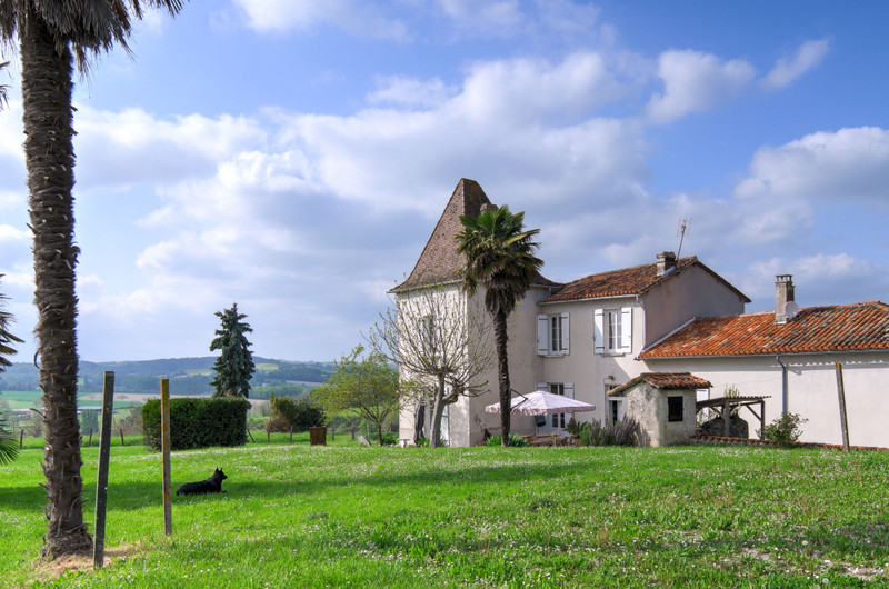 French property for sale in Brie-sous-Chalais, Charente - &#8364;310,000 - photo 5