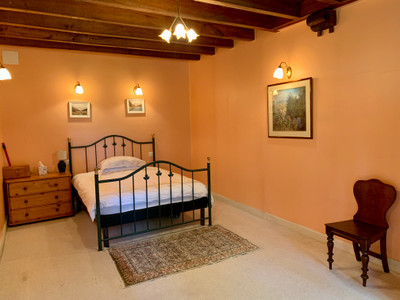 French property for sale in Bois, Charente-Maritime - €380,000 - photo 9