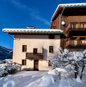 Ski property for sale in  - 942 000 € - photo 1