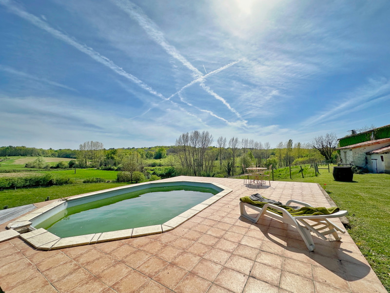 French property for sale in Aubeterre-sur-Dronne, Charente - €480,000 - photo 9
