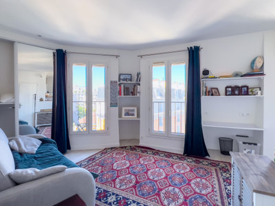 French property for sale in Paris 16e Arrondissement, Paris - €350,000 - photo 2
