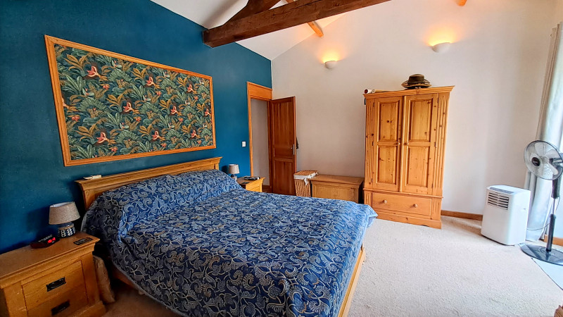 French property for sale in Marval, Haute-Vienne - €315,650 - photo 4