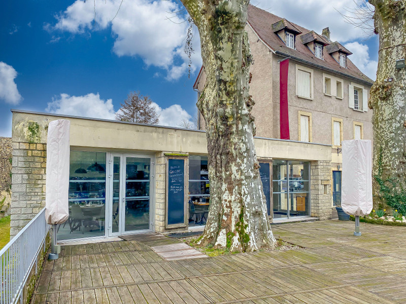 French property for sale in Montignac, Dordogne - €882,000 - photo 10