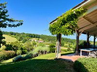 Maison à vendre à Lauzun, Lot-et-Garonne - 720.000 € - photo 1