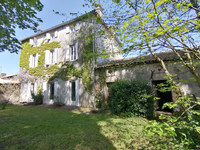 houses and homes for sale inGensacGironde Aquitaine