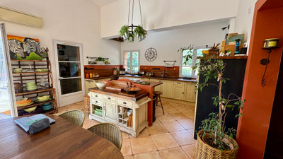 French property for sale in Vidauban, Var - €630,000 - photo 4