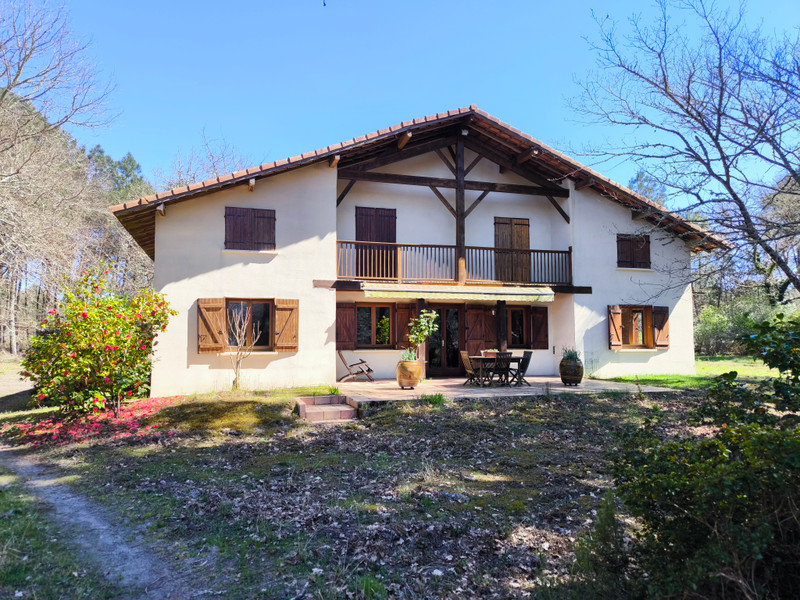 Maison à vendre à Pissos, Landes - 450.000 € - photo 1