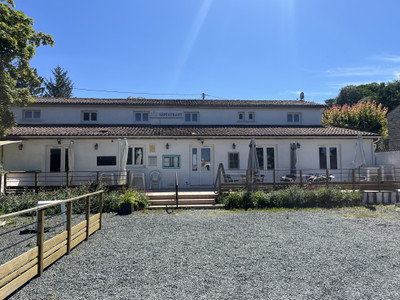 Maison à vendre à Archiac, Charente-Maritime, Poitou-Charentes, avec Leggett Immobilier