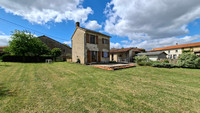 Propriété à vendre à Cellefrouin, Charente - 59 600 € - photo n°2
