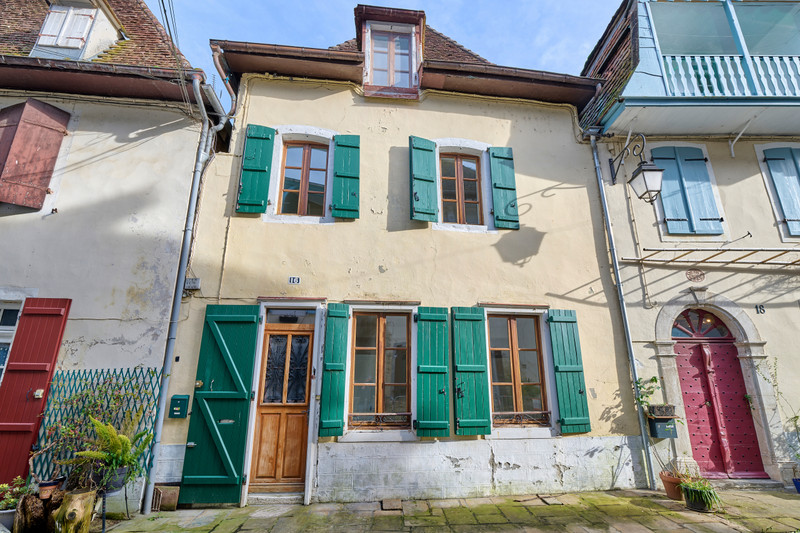 French property for sale in Salies-de-Béarn, Pyrénées-Atlantiques - €85,000 - photo 1