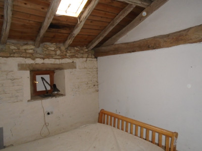 French property for sale in Payroux, Vienne - €66,600 - photo 6