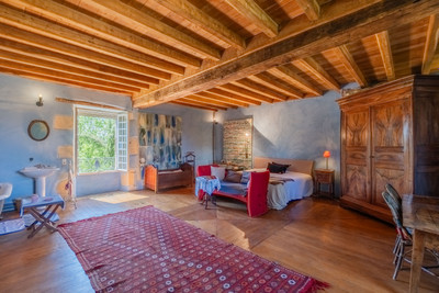 French property for sale in Vouthon, Charente - €850,000 - photo 8
