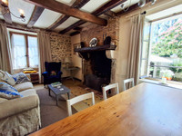 Maison à vendre à Terres-de-Haute-Charente, Charente - 152.600 € - photo 4