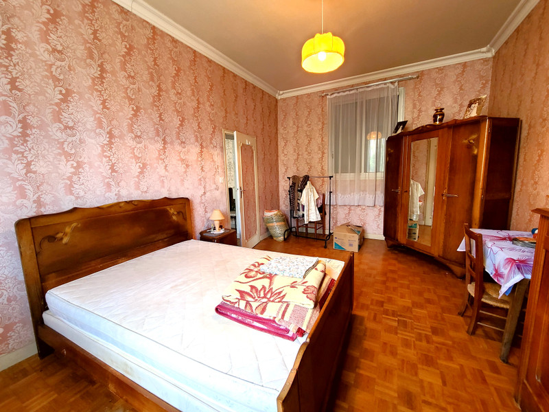 French property for sale in Pleuville, Charente - €88,000 - photo 5