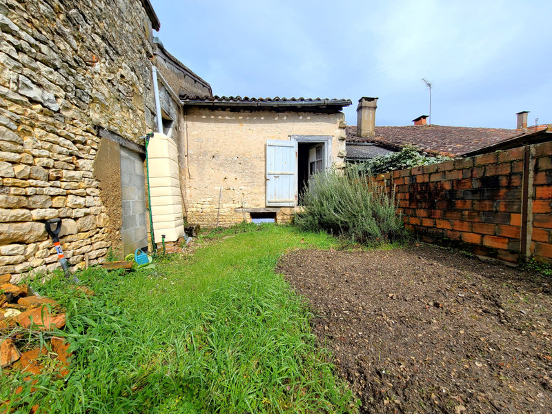 French property for sale in Champagne-Mouton, Charente - €97,900 - photo 10