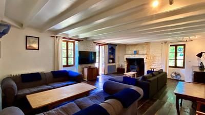 French property for sale in Juignac, Charente - €499,500 - photo 4