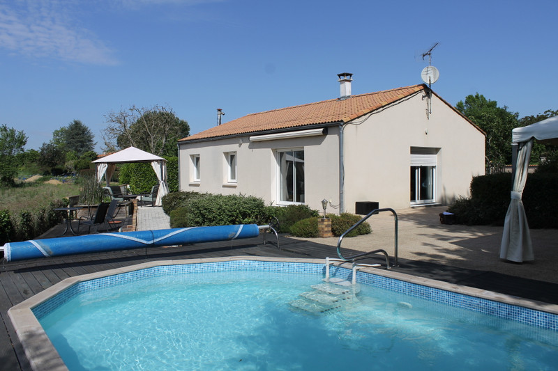 French property for sale in Vouvant, Vendée - €181,900 - photo 1