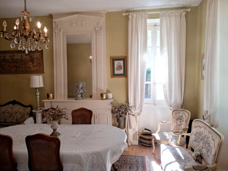 French property for sale in Plassac, Gironde - €399,990 - photo 7