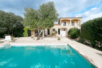 Maison à vendre à Vers-Pont-du-Gard, Gard - 520 000 € - photo 2