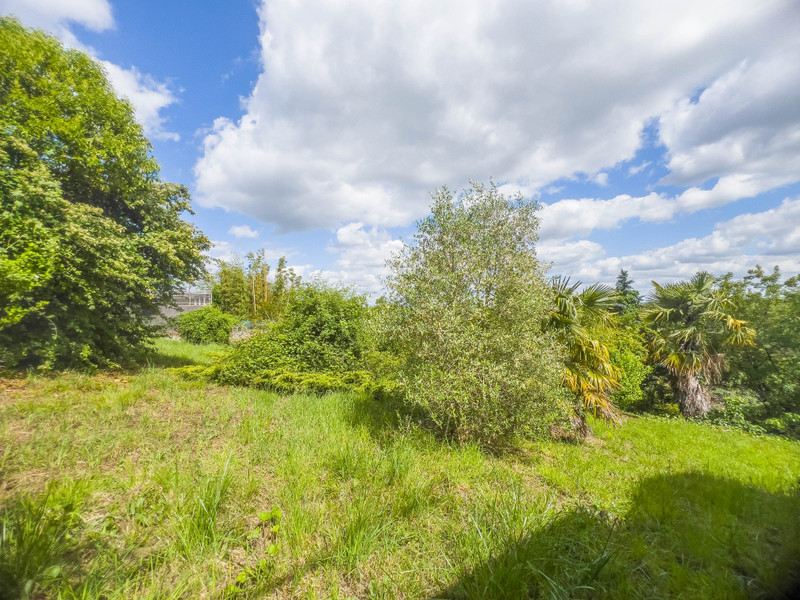 French property for sale in Saint-Simeux, Charente - €191,500 - photo 6