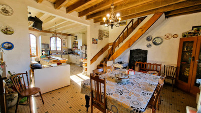 French property for sale in Montpon-Ménestérol, Dordogne - €431,500 - photo 3